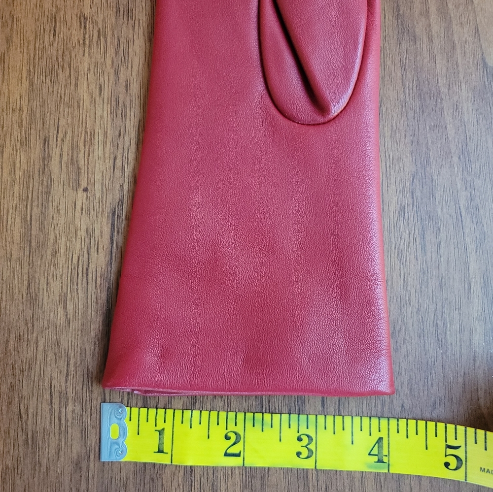 Leather gloves - Picture 2 of 12